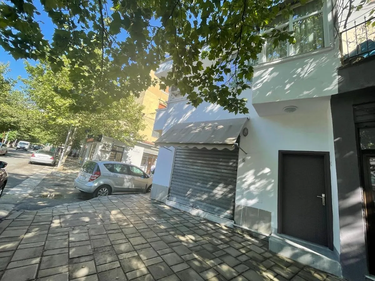 Lovely One-Bedroom Apartment With Private Entrance تيرانا 0*,  ألبانيا